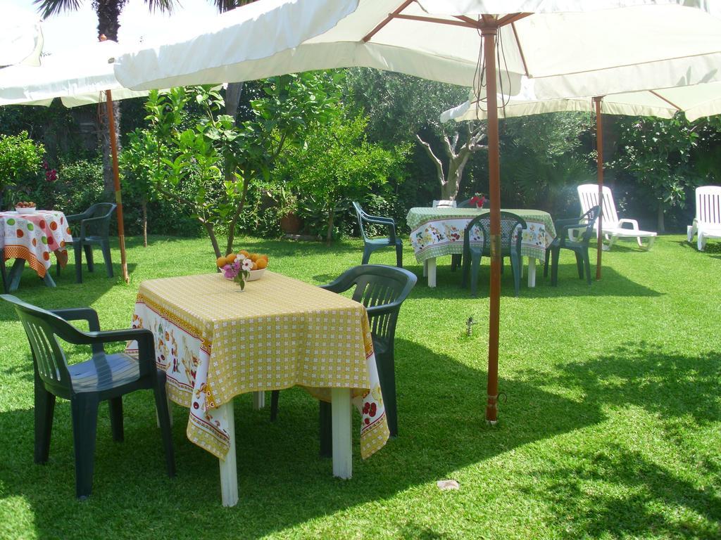 Villa Delle Vacanze Фьюмефреддо-ди-Сицилия Экстерьер фото