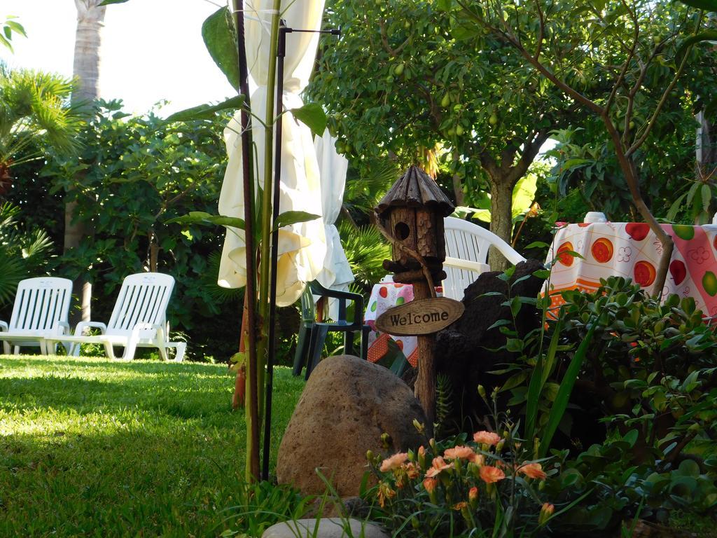 Villa Delle Vacanze Фьюмефреддо-ди-Сицилия Экстерьер фото