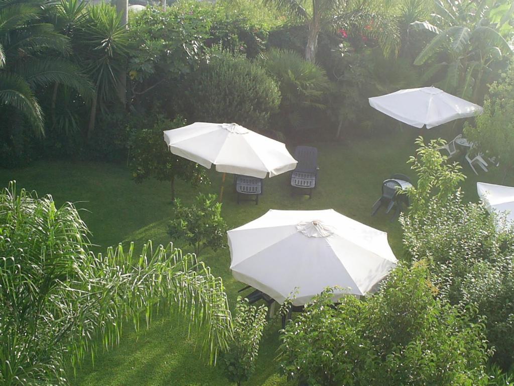 Villa Delle Vacanze Фьюмефреддо-ди-Сицилия Экстерьер фото