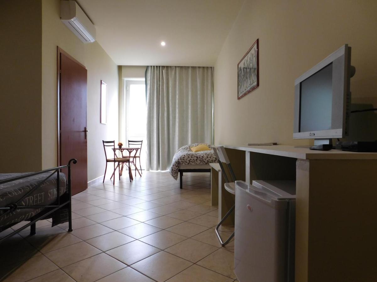 Villa Delle Vacanze Фьюмефреддо-ди-Сицилия Экстерьер фото
