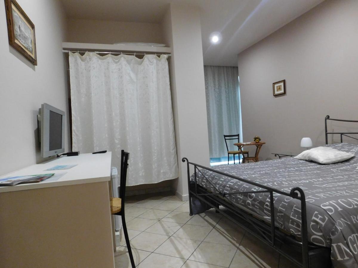 Villa Delle Vacanze Фьюмефреддо-ди-Сицилия Экстерьер фото