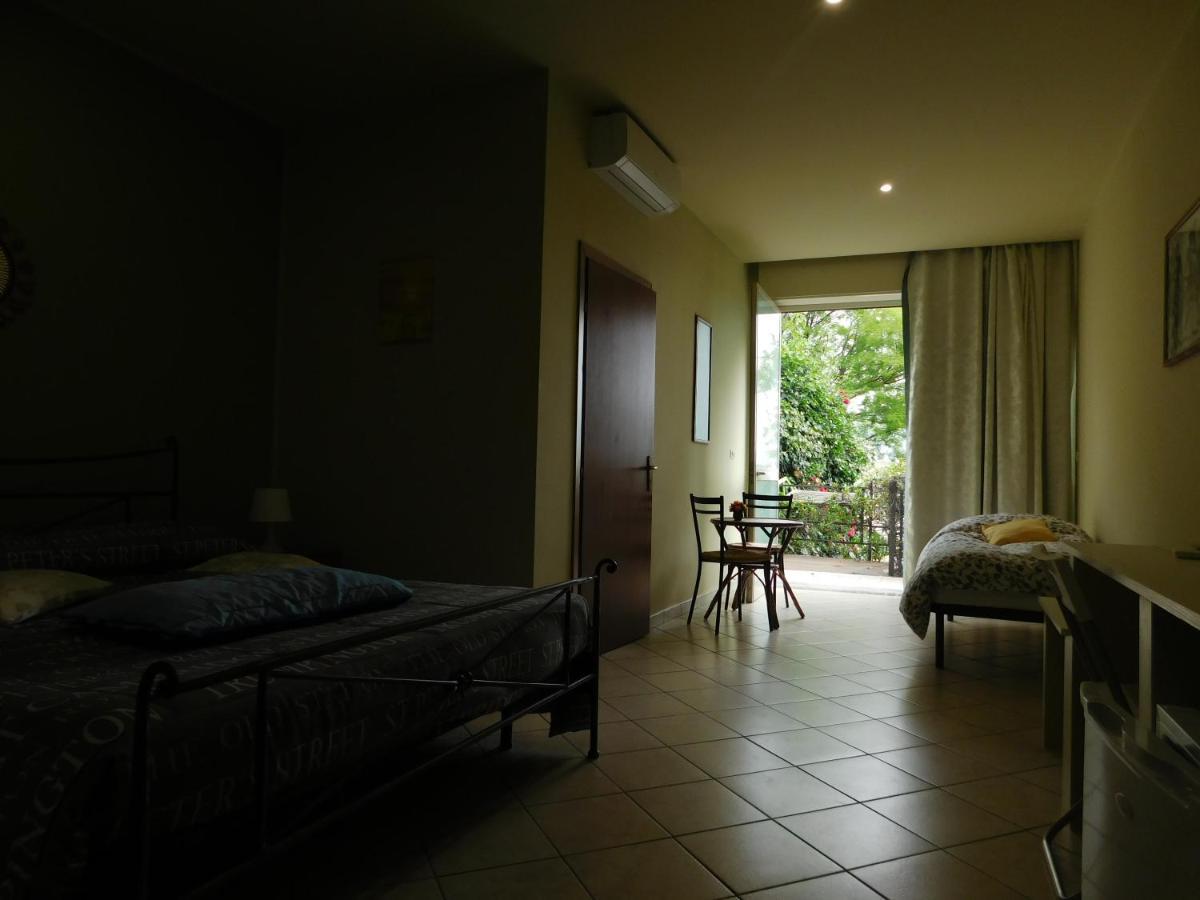 Villa Delle Vacanze Фьюмефреддо-ди-Сицилия Экстерьер фото