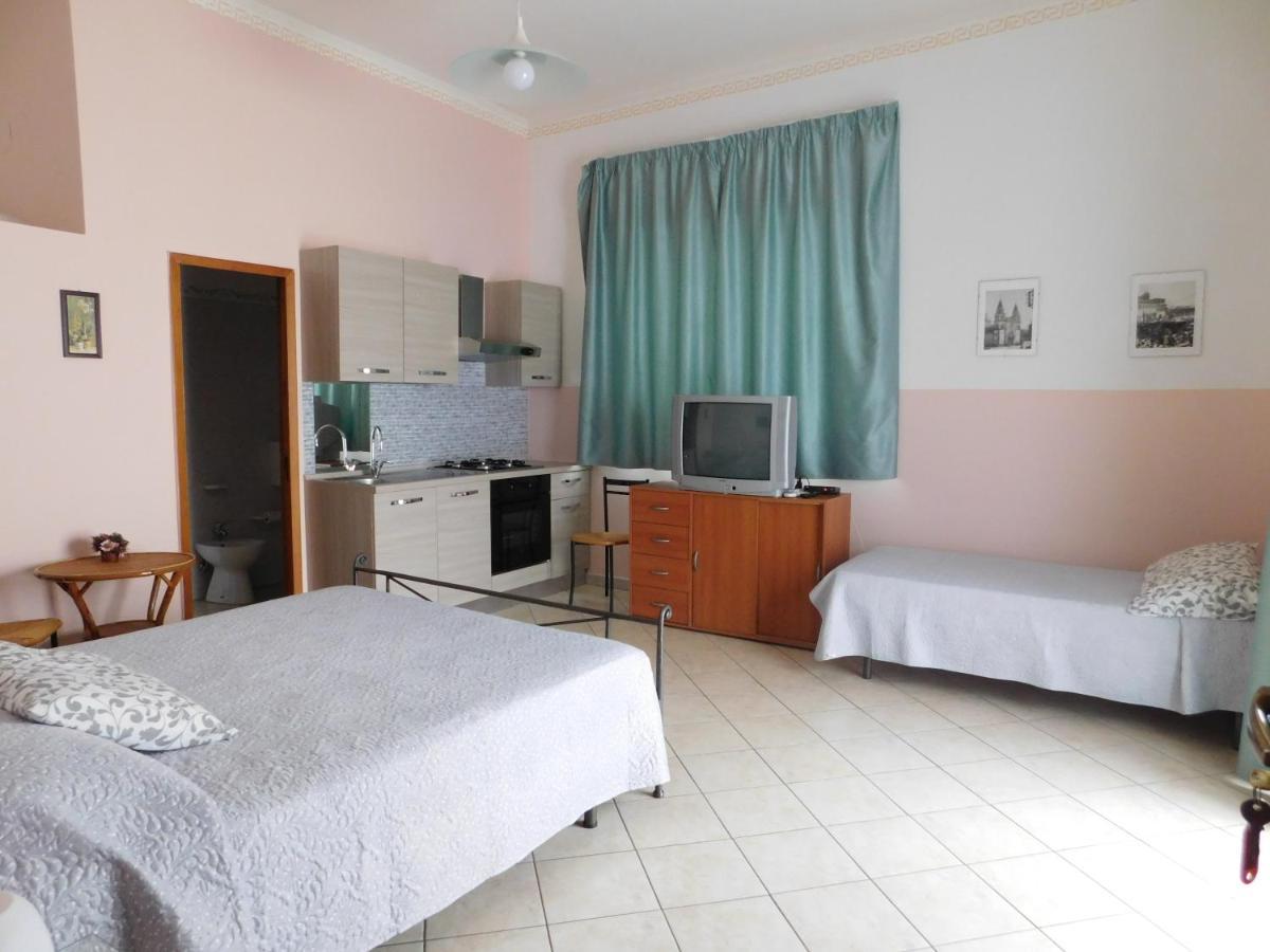 Villa Delle Vacanze Фьюмефреддо-ди-Сицилия Экстерьер фото